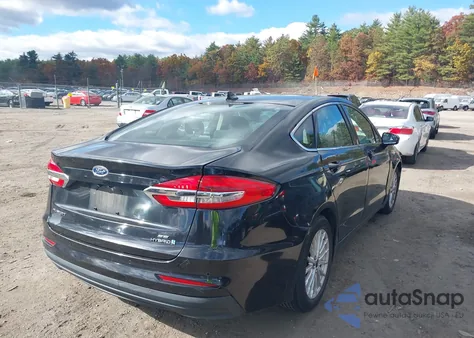 2019 Ford Fusion Hybrid Se из США, поврежденный, VIN 3FA6P0LU3KR181690